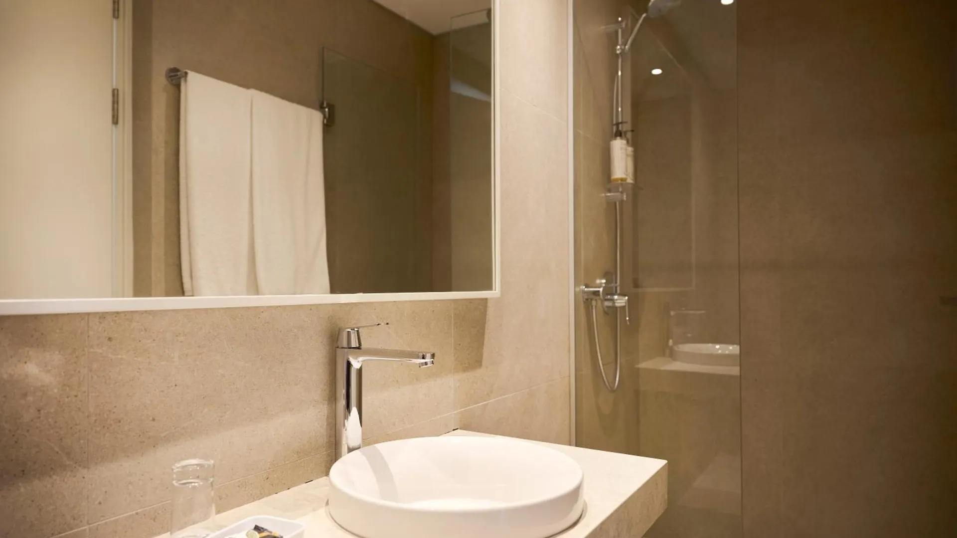 Sunrise Oasis Hotel & Waterpark Protaras
